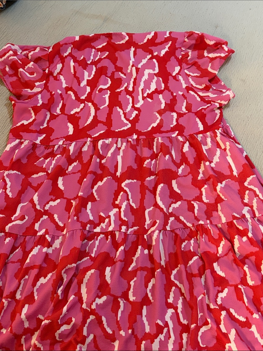 Umgee Pink & Red Patterned Tiered V-Neck Tunic dress - Picture 5 of 6